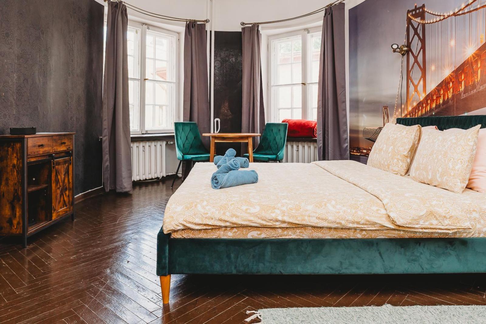 Old Town - Private & Ensuite - B